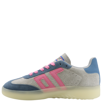 Back 70 Boston LS in Grey Jeans Pink Sneakers