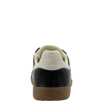 Back 70 Cloud NC in Black Milk Sneakers