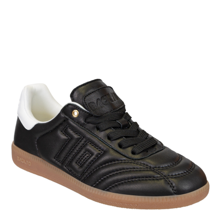 Back 70 Fluffy Black Sneakers